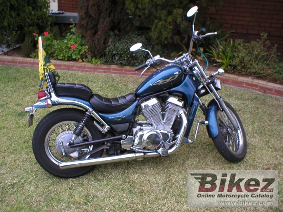 1986 suzuki vs 750 gl intruder photo